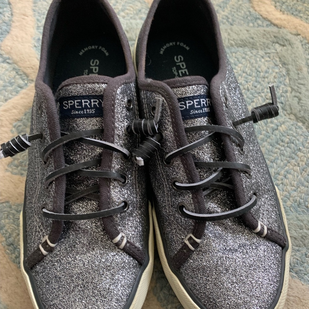 Sperry Navy glitter seacoast size 7